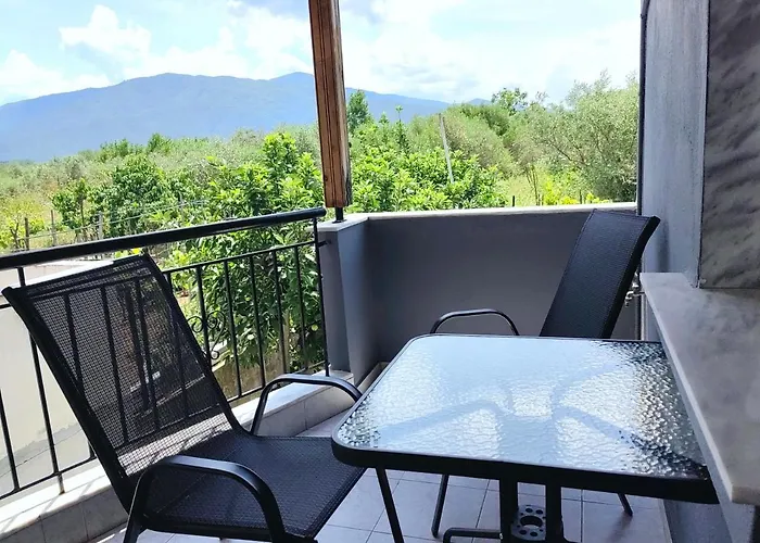 Anthos Rooms Vrasna